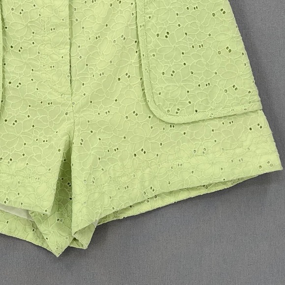 DEREK LAM 10 CROSBY Shorts Womens 10 Matcha Green Monterey Belted Floral Eyelet - Picture 8 of 16